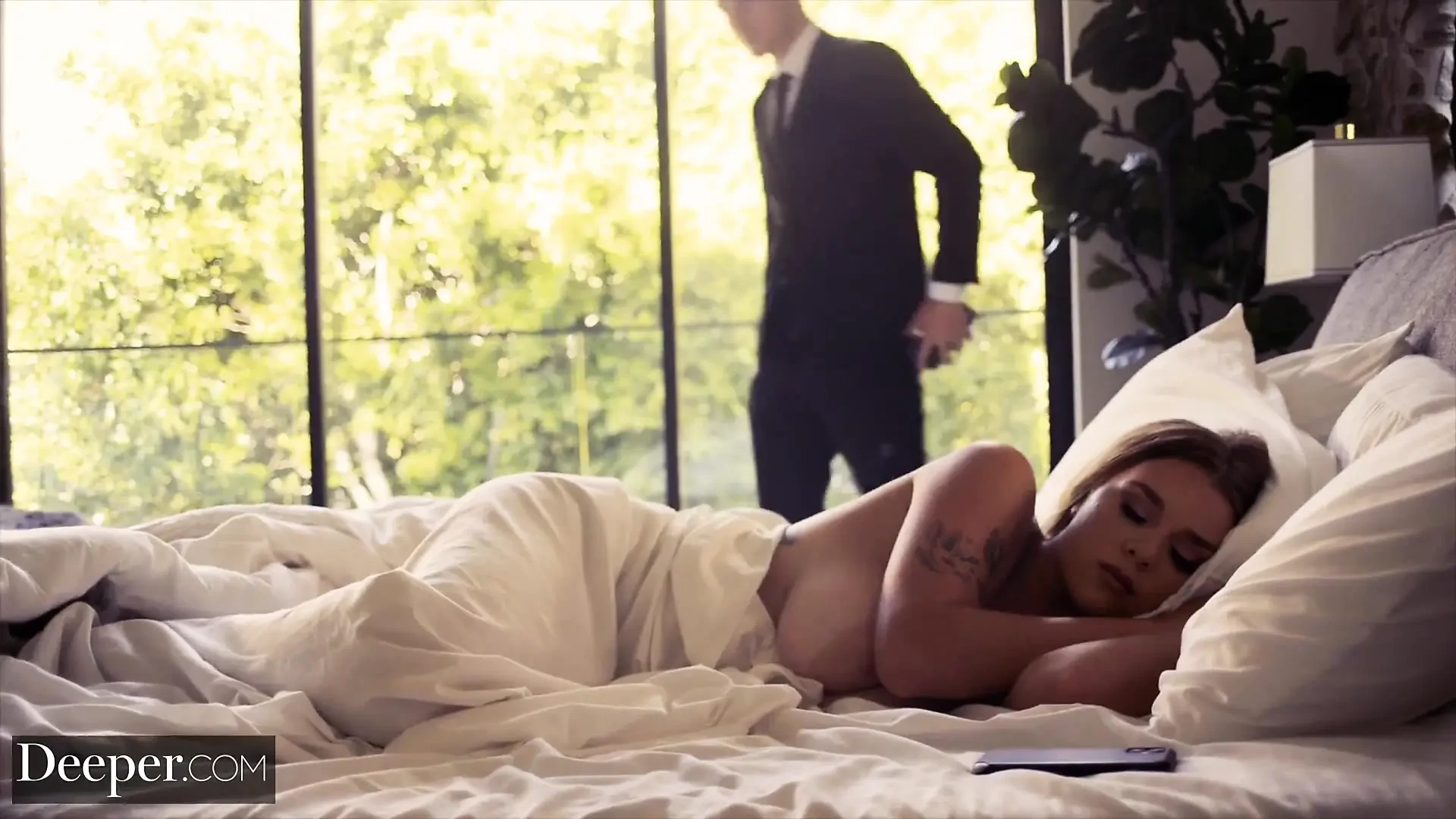 Deeper. Voluptuous Gabbie Breaks From Her Housewife Routine